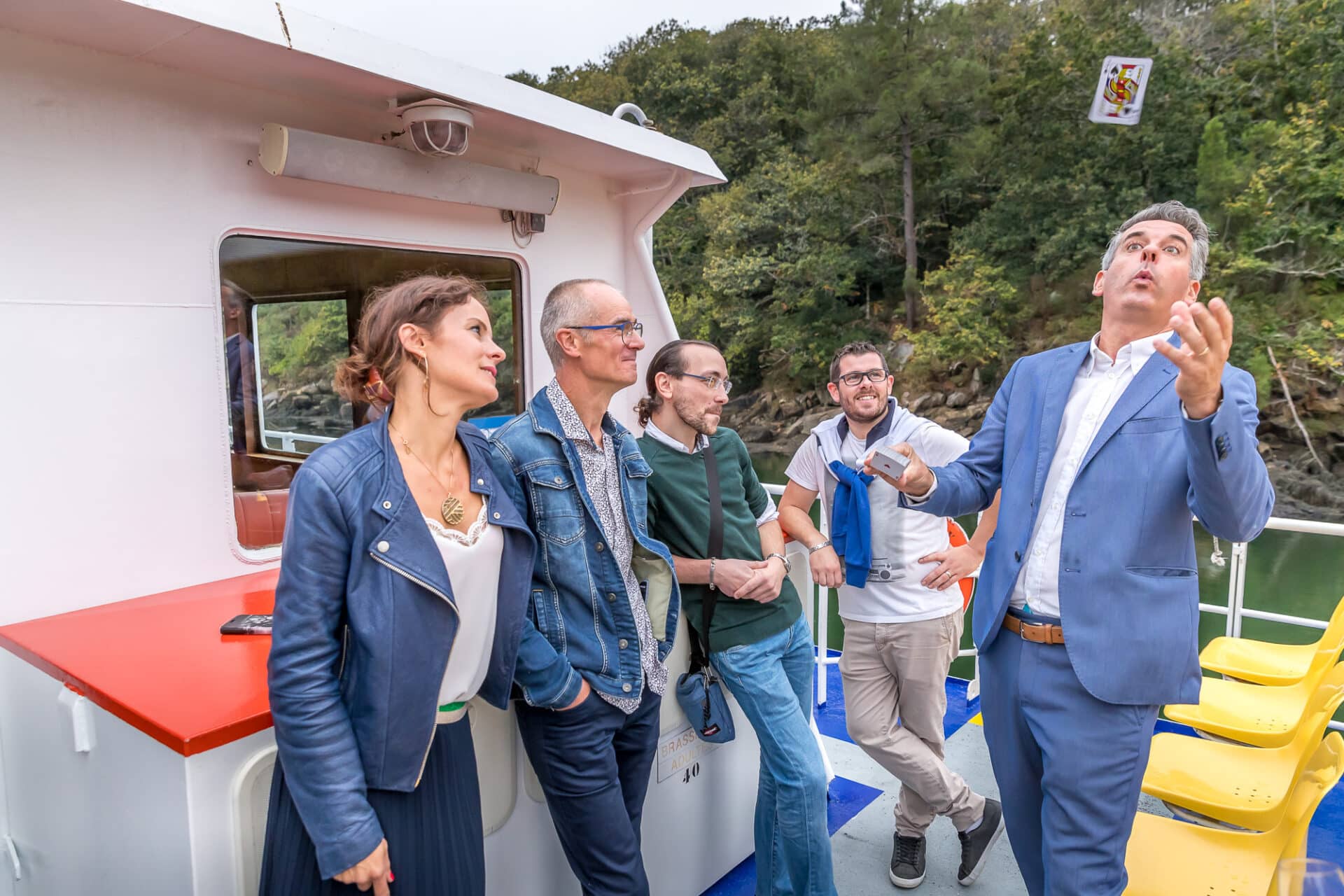 evenement-animation-magicien-croisiere-cocktail